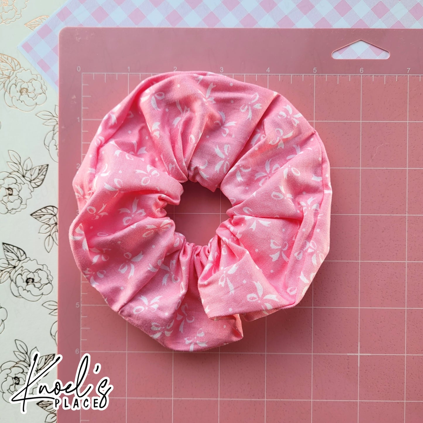 SOFIA | Pink Coquette Bow Handmade Cotton Scrunchies