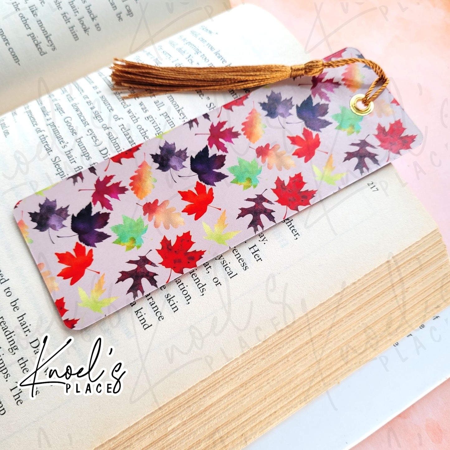 Autumn Leaf Pattern Bookmark