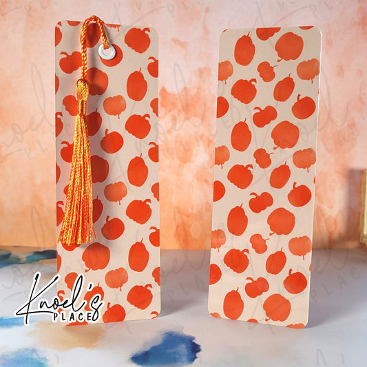 Pumpkin Patch Pattern Bookmark